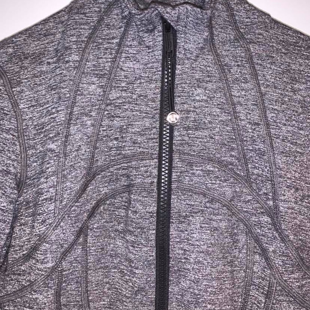 Lululemon  Define Jacket - Picture 4 of 4